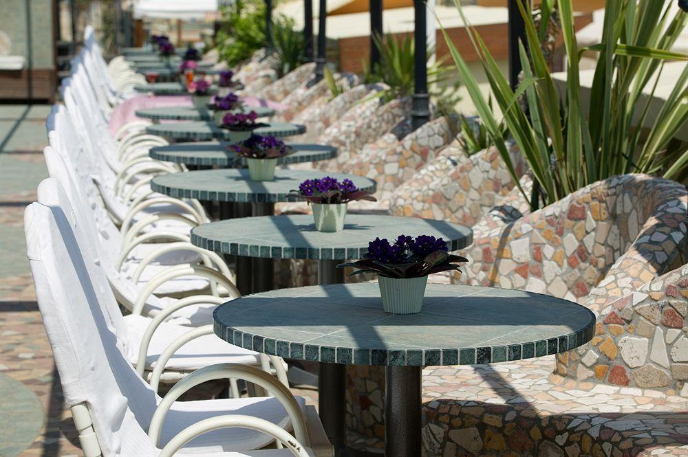 Hotel Strand Bellaria-Igea Marina Exterior photo