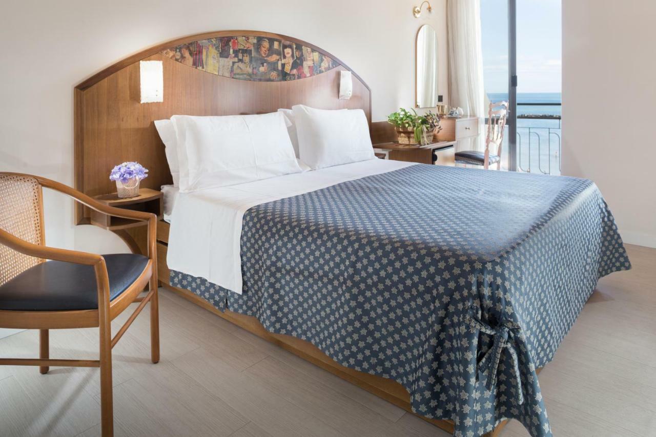 Hotel Strand Bellaria-Igea Marina Exterior photo